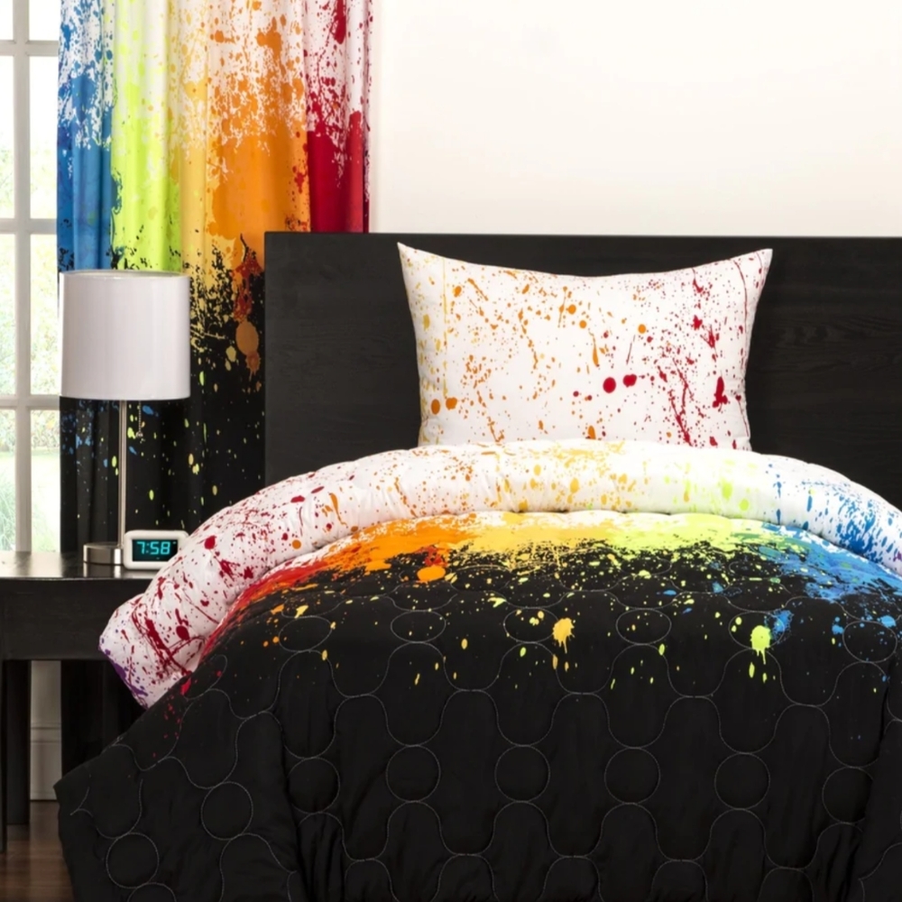 Comforter and Pillows